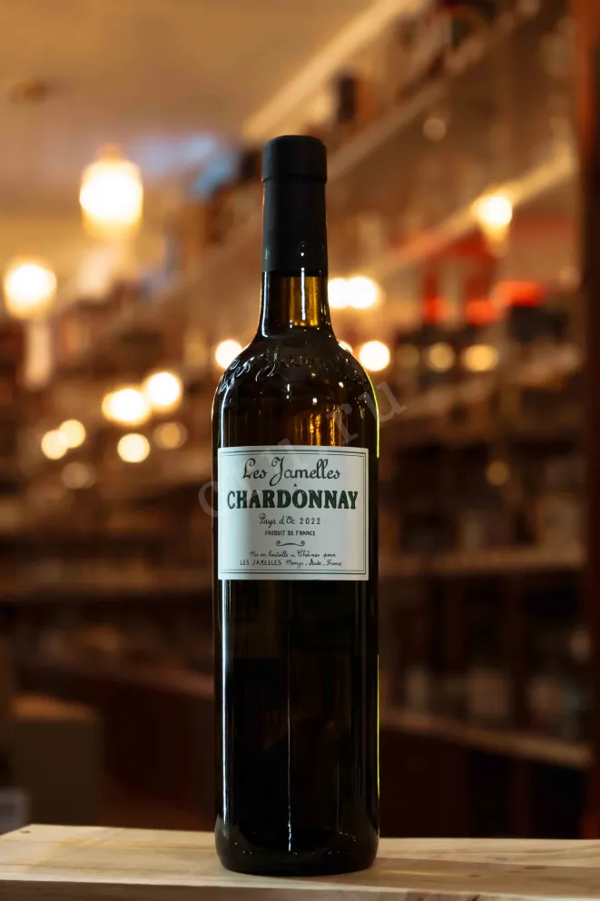 В магазине Крю Профи Les Jamelles Chardonnay 2023 0.75 л