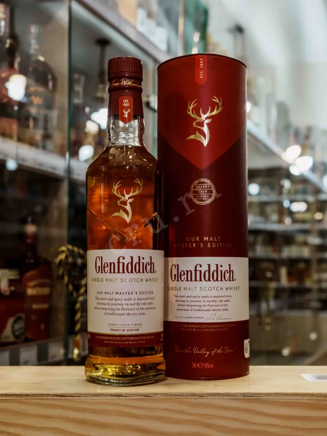 В магазине Крю Профи Glenfiddich Malt Master Edition 0.7 л