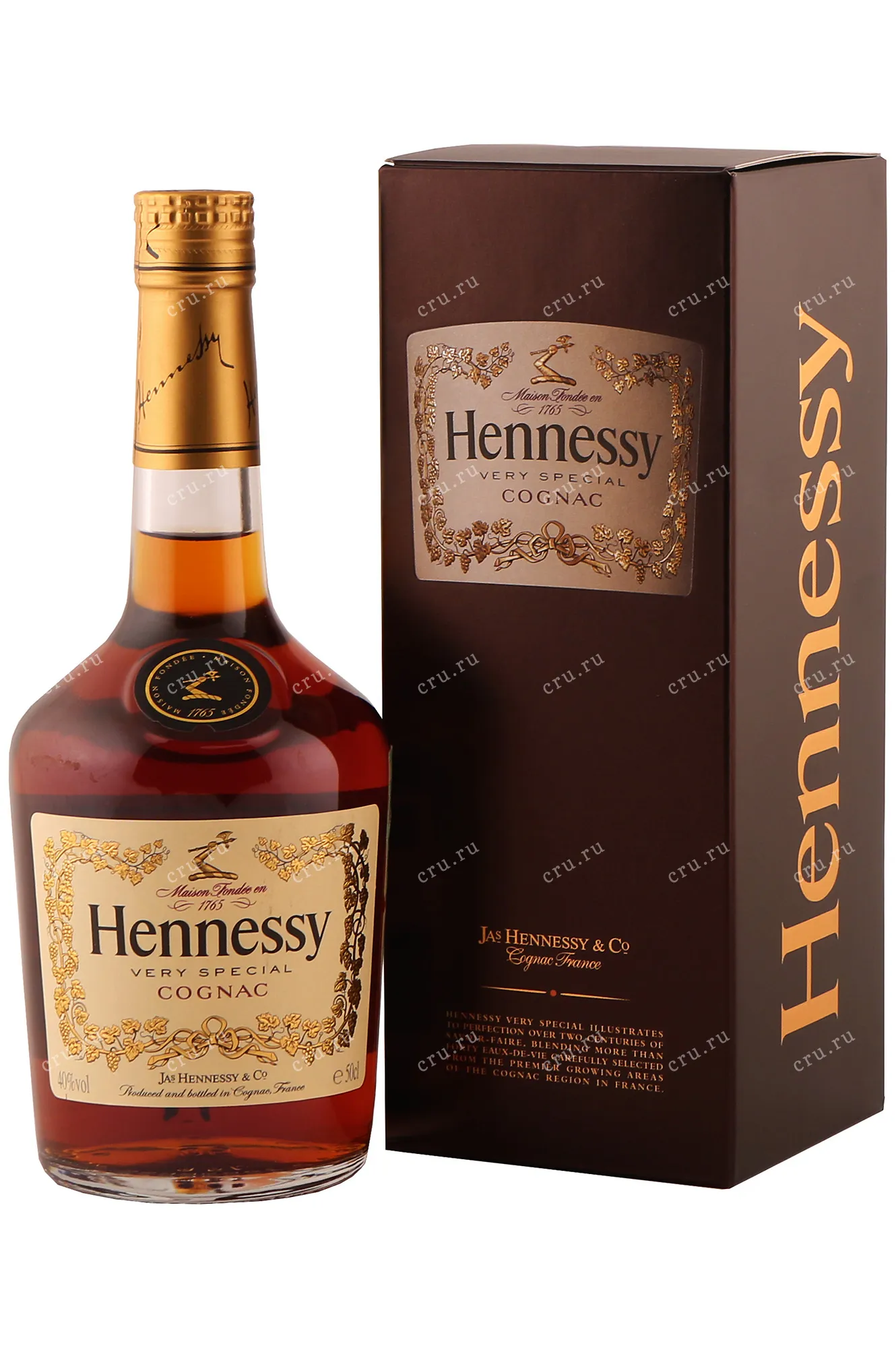 Фото — Коньяк Hennessy VS  0.5 л