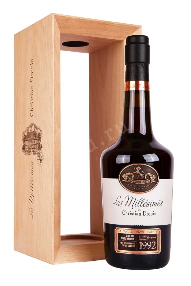 Кальвадос Christian Drouin Calvados Pays d'Auge in wooden box 1992  0.7 л
