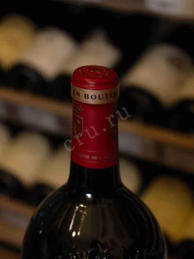 Пробка Chateau Angelus Premier Grand Cru Classe A Saint-Emilion Grand Cru AOC 2016 1.5 л