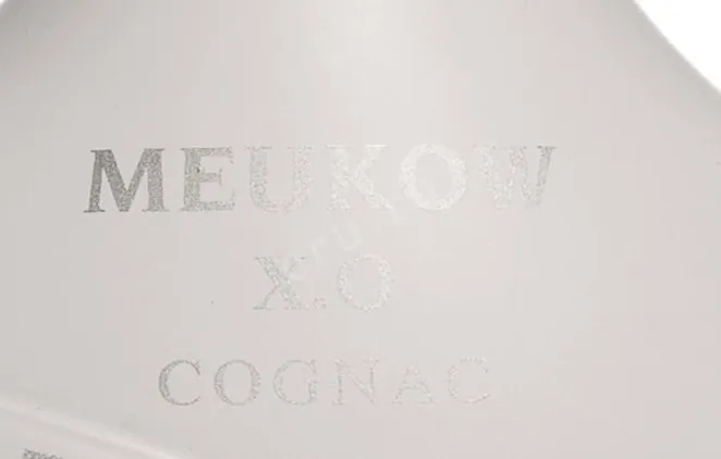 Этикетка Meukow XO Ice Panter in gift box with 2 glasses 2014 0.7 л
