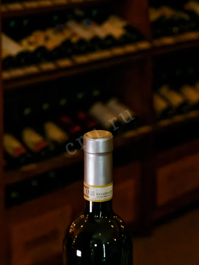 Пробка Cantine Povero Barbera D'Asti Contrada Maestra DOCG 2024 0.75 л