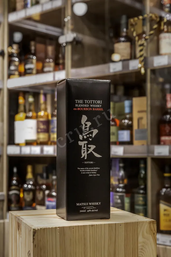 В магазине Крю Профи The Tottori Bourbon Barrel with gift box 0.7 л
