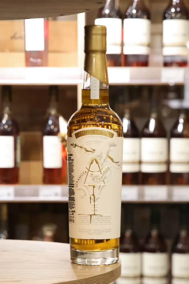 В магазине Крю Профи Compass Box Stranger End Stranger 0.7 л