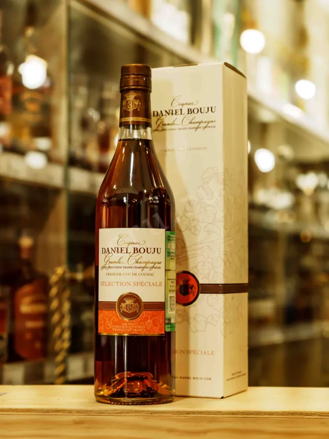 В магазине Крю Профи Daniel Bouju Selection Speciale 0.7 л