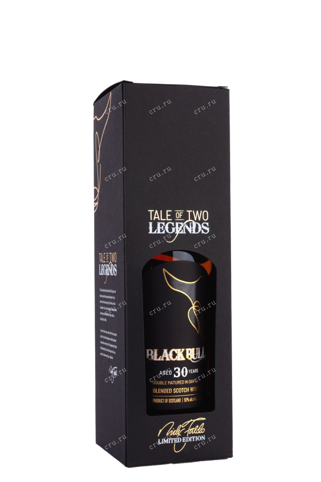 Подарочная коробка Black Bull Blended 30 years old with gift box 0.7 л